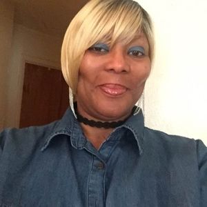 Meet your Posher, Sherry